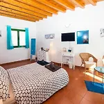 Bed and Breakfast Alma Libre Lanzarote